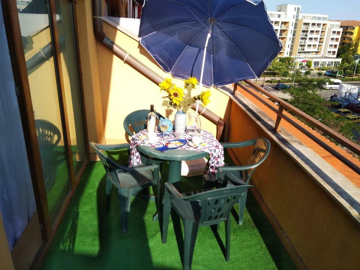 Golden Dreams Apartment サニービーチ エクステリア 写真